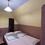 Πανσιόν U Basi 3*