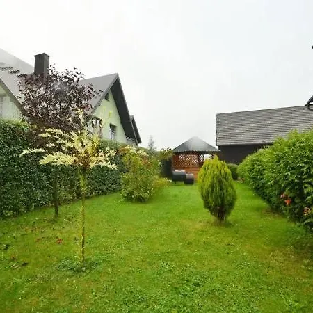 U Basi Πανσιόν