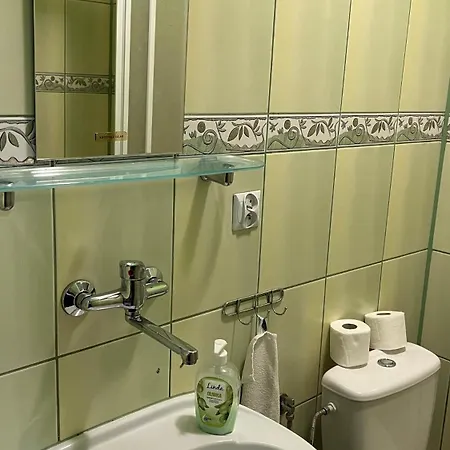 U Basi Πανσιόν