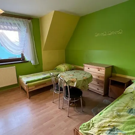 U Basi Πανσιόν Klikuszowa