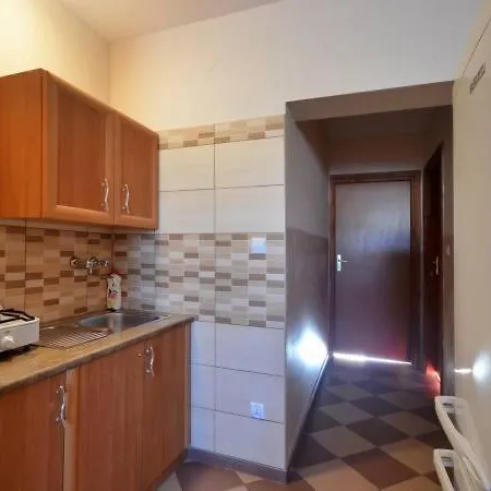 U Basi Πανσιόν Klikuszowa