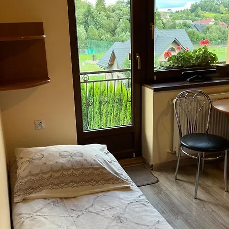 U Basi Πανσιόν